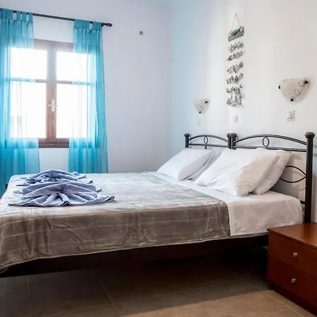 Bella Style Rooms&apartments Pitsidia