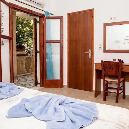 Bella Style Rooms&apartments 3* Pitsidia